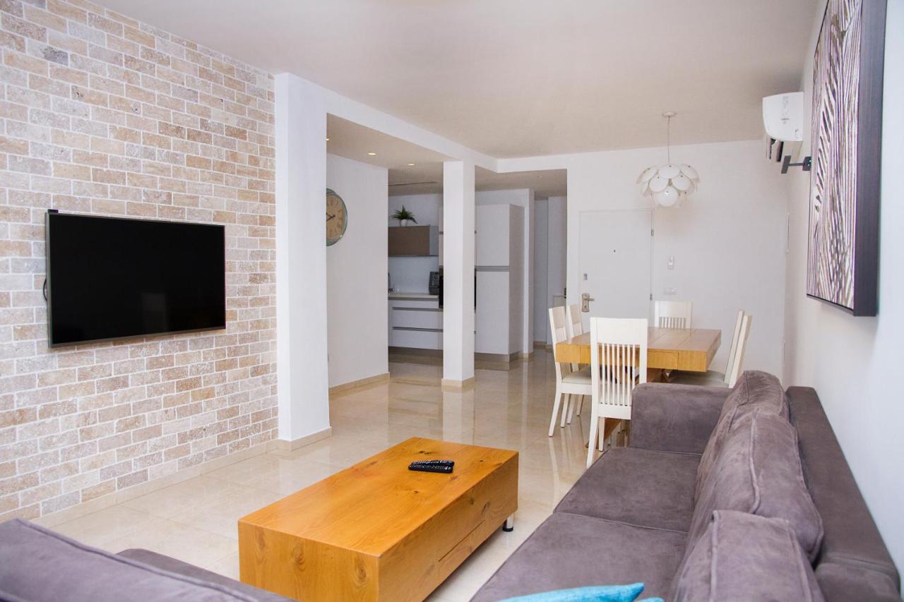 Apartments4you Etsel * Bat Yam